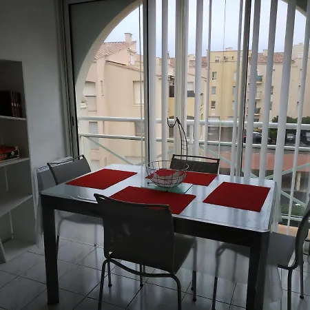 Bel Idealement Situe Avec Piscine Et Parking - Cap D'agde - Ref, Mabay403e Apartment Agde